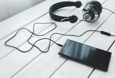 史上最佳二人——皮克揭秘梅西与C罗的最大区别